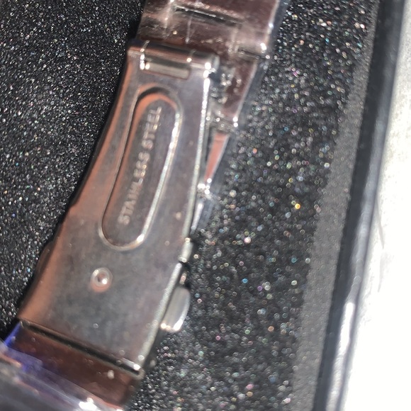 Milano Stainless Steel Women’s Watch NIB - Picture 5 of 7